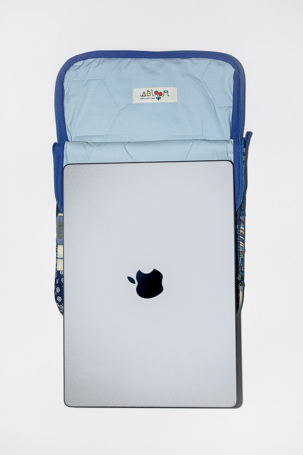 Nordic Quilt Couture - Laptop Bag Blue